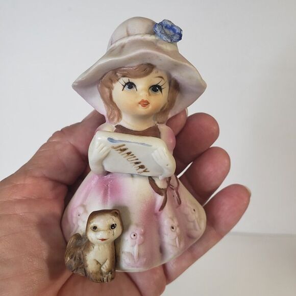 Adorable Vintage Made in Taiwan Rep of China Porcelain January Girl Figurine 4" - Picture 1 of 8